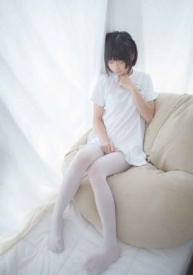美女的隐私尿囗免费看
