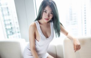 电影女老师