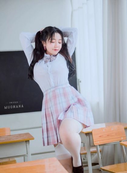 裙子里面是野兽在线观看