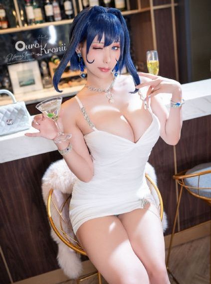 漂亮女秘书的目的