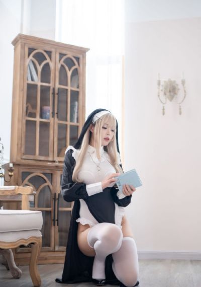 电车魔女在线播放